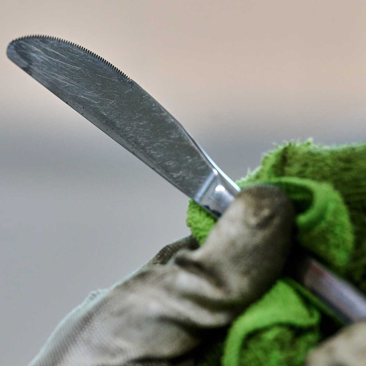 Tafelmesser Wellenschliff schärfen | Solinger Wellenschliff
